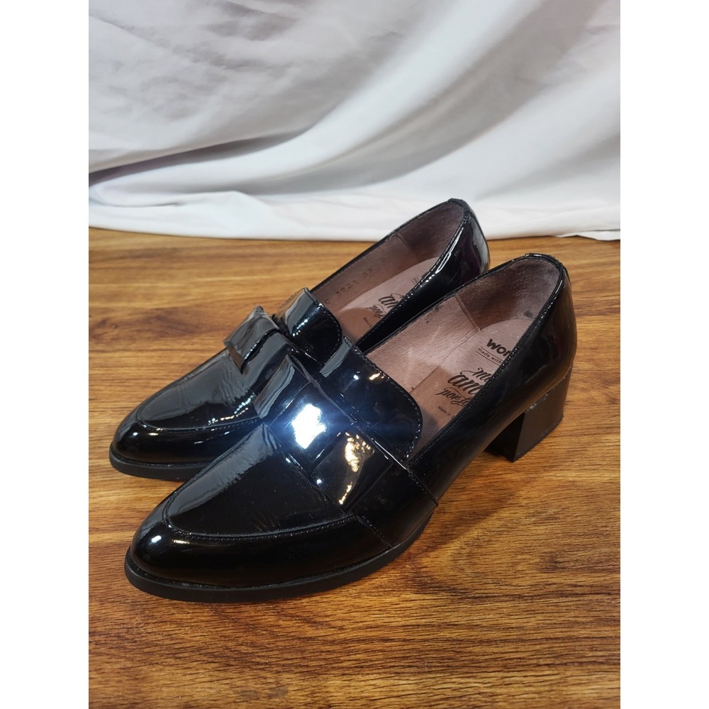 wonders patent leather loafers Size 37 US 6.5
